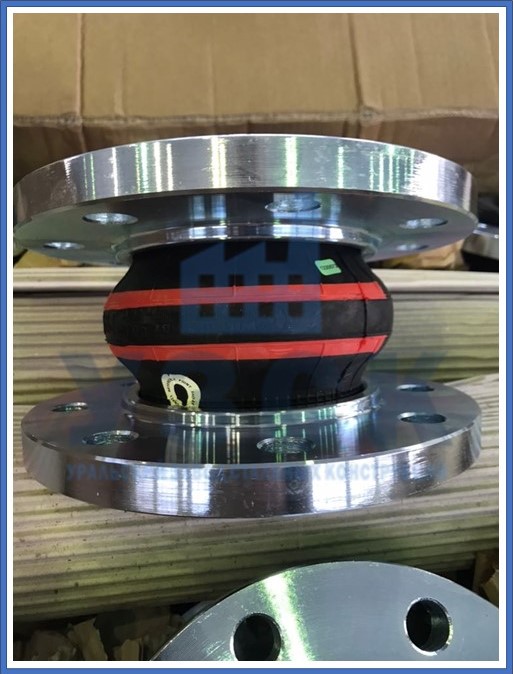 компенсатор резиновый фланцевый в Ростове-на-Дону